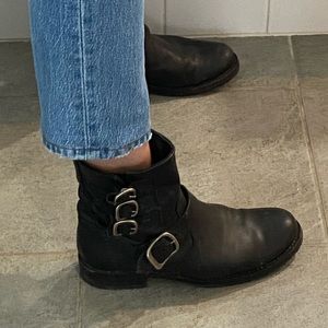 Frye Veronica bootie